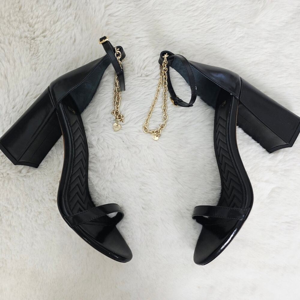 NEW Maje Feverlow Black Patent Leather Gold Chain Heart High Heel Sandals EU 39